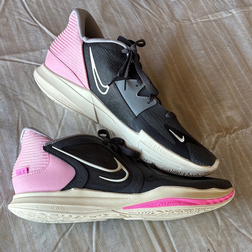 Like New Kyrie Low 5 Preservation Sneakers!  13